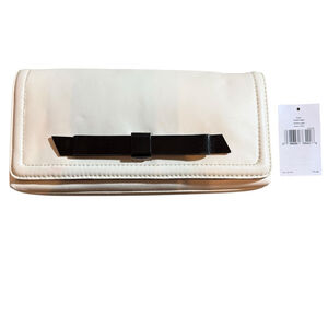 Kate Spade Chelsea Park Bone Color Clutch Keira with Black Bow Gold Card Slots